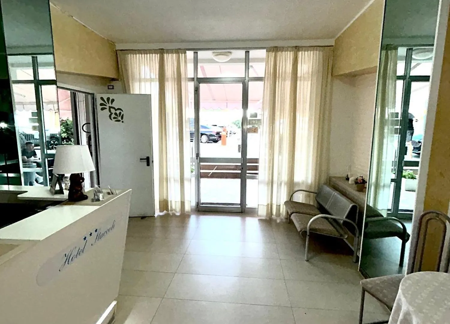 ***  Hotel Staccoli リミニ イタリア