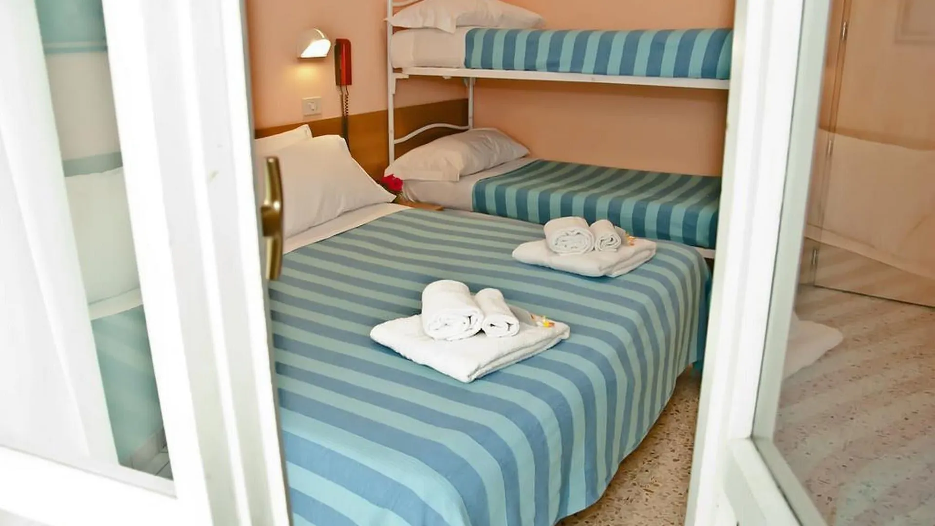 Hotel Staccoli 里米尼 3*,